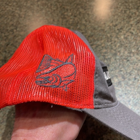 Alaska Wild Gear Youth Platinum Series by Outdoor Cap grey and red adjustable - Picture 4 of 10